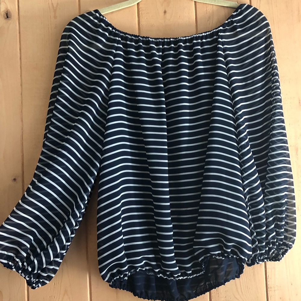 Bundle of clothing! Size small